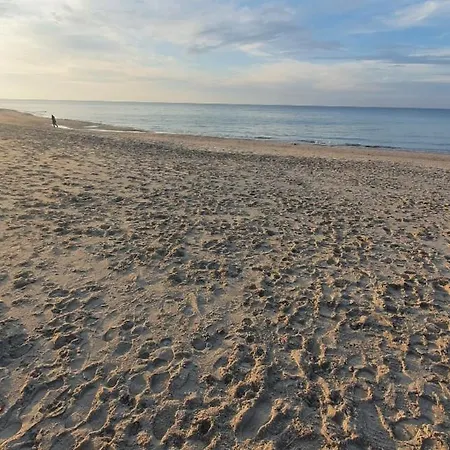 別荘 Aneczka Debina *